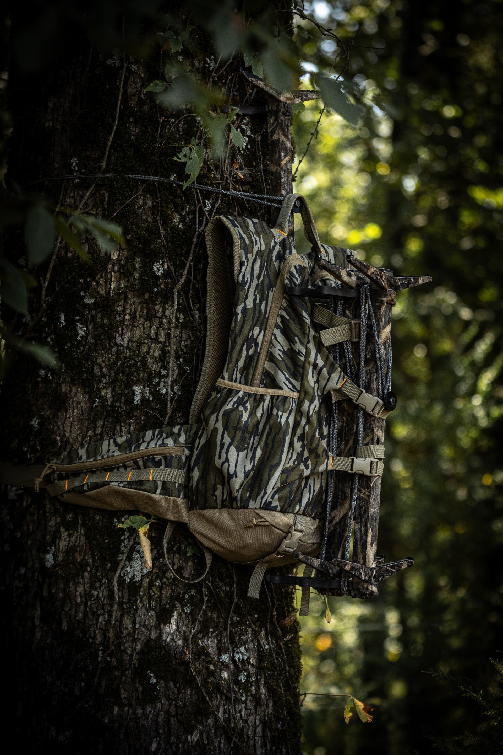 Mossy Oak Bottomland Backpack by North Mountain Gear